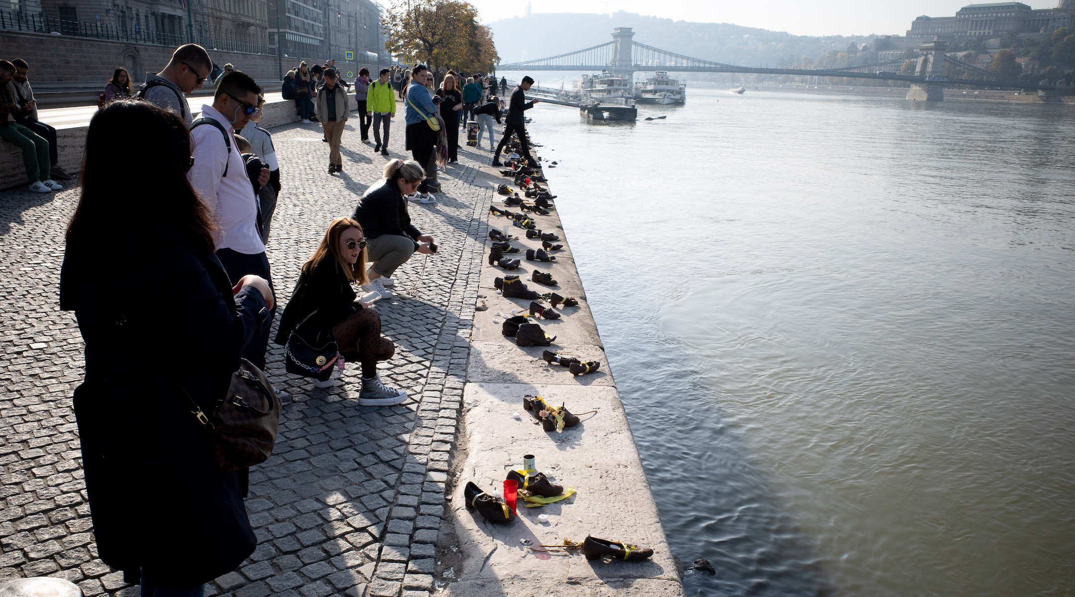 A modern Holocaust memorial on the Danube